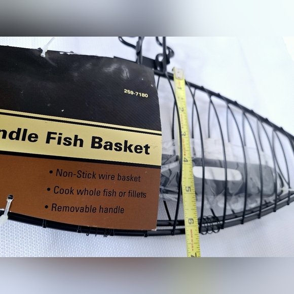 Grill Shop Brand"From Reel To Grill" Non-stick grill fish or fillet wire basket - Picture 3 of 9